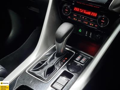 2021 Mitsubishi Eclipse Cross - Thumbnail