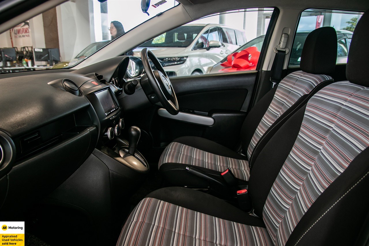 2012 Mazda Demio