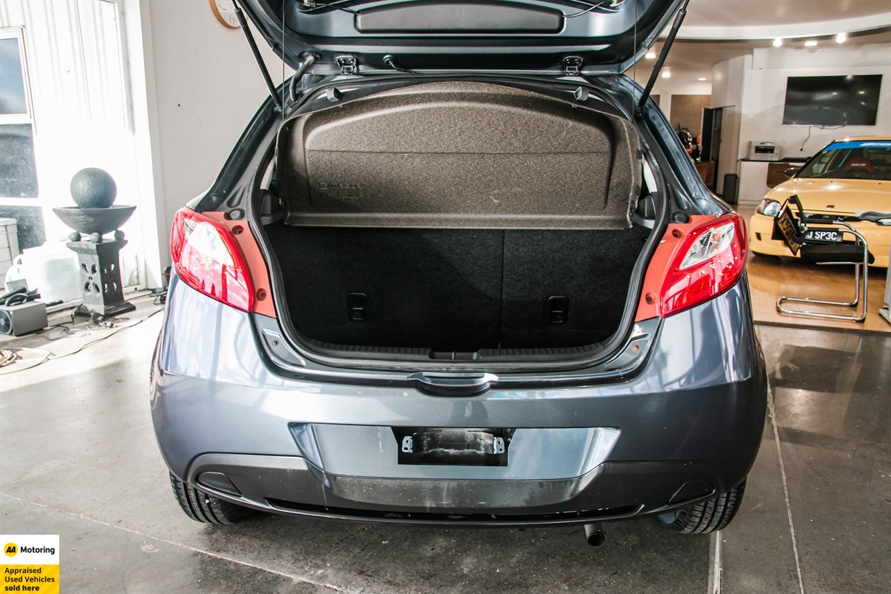2012 Mazda Demio