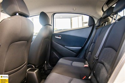 2015 Mazda Demio