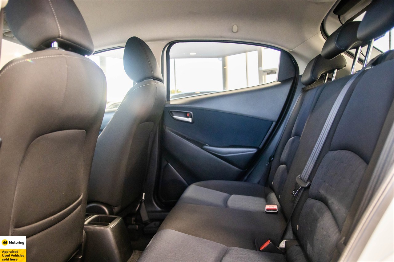 2015 Mazda Demio