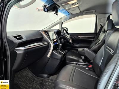 2018 Toyota Vellfire - Thumbnail