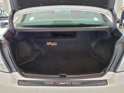 2013 Toyota Sai - Thumbnail
