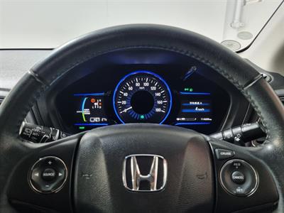 2015 Honda Vezel - Thumbnail