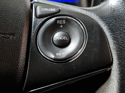 2015 Honda Vezel - Thumbnail