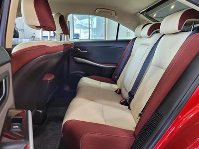 2016 Toyota Sai - Thumbnail