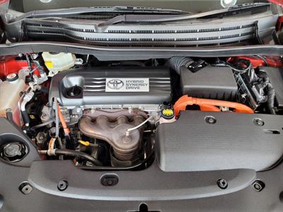 2016 Toyota Sai - Thumbnail