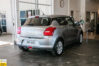 2021 Suzuki Swift - Thumbnail