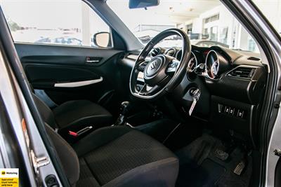 2021 Suzuki Swift - Thumbnail