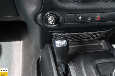 2016 Jeep Wrangler - Thumbnail