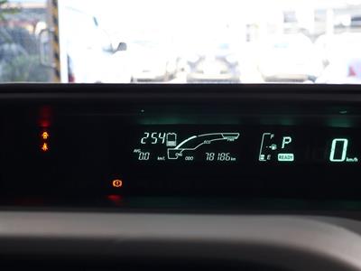 2012 Toyota Aqua - Thumbnail