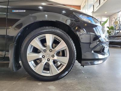 2017 Honda Jade - Thumbnail