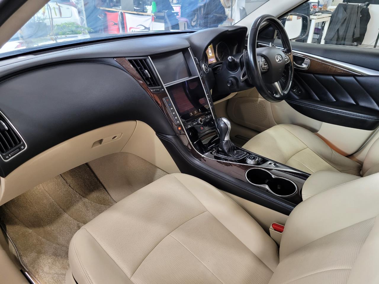 2014 Nissan Skyline