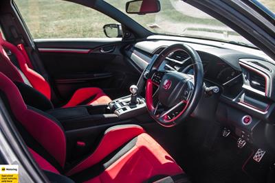 2019 Honda Civic - Thumbnail