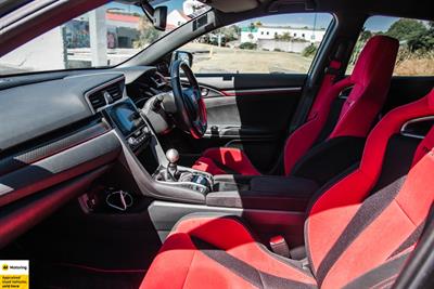 2019 Honda Civic - Thumbnail