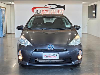 2013 Toyota Aqua - Thumbnail
