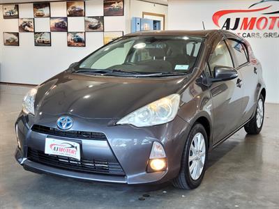 2013 Toyota Aqua - Thumbnail