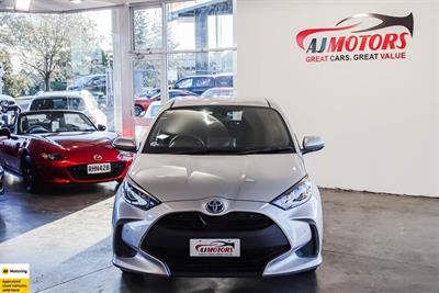 2021 Toyota Yaris - Thumbnail