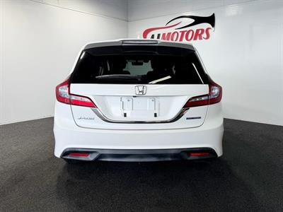 2016 Honda Jade - Thumbnail