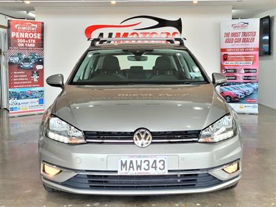 2019 Volkswagen Golf - Thumbnail