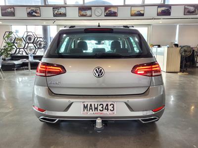 2019 Volkswagen Golf - Thumbnail