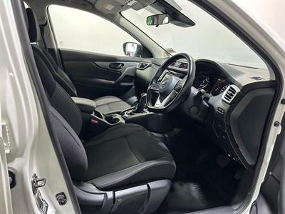 2021 Nissan Qashqai - Thumbnail