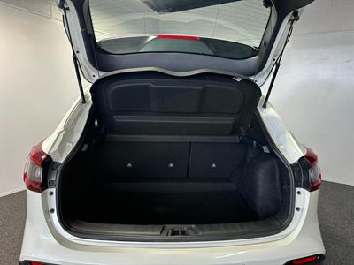 2021 Nissan Qashqai - Thumbnail