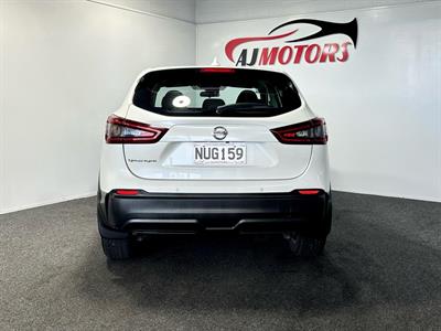 2021 Nissan Qashqai - Thumbnail