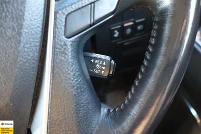 2017 Toyota Vellfire - Thumbnail
