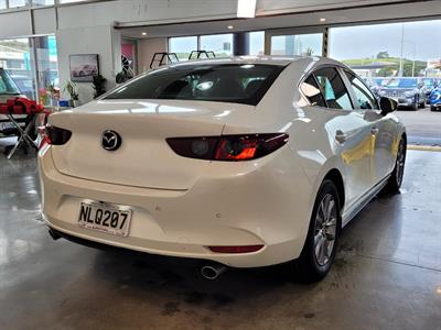 2021 Mazda 3 - Thumbnail
