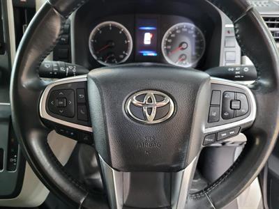 2019 Toyota Hiace - Thumbnail