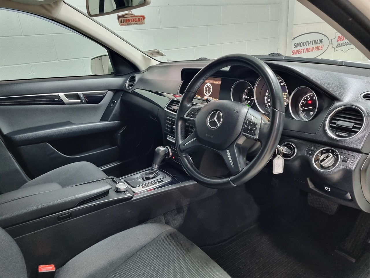 2011 Mercedes-Benz C 200