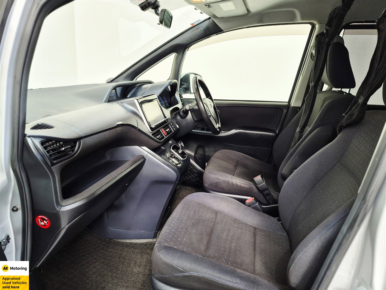 2014 Toyota Voxy