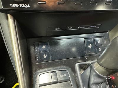 2013 Lexus IS300h - Thumbnail
