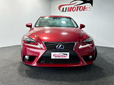 2013 Lexus IS300h - Thumbnail