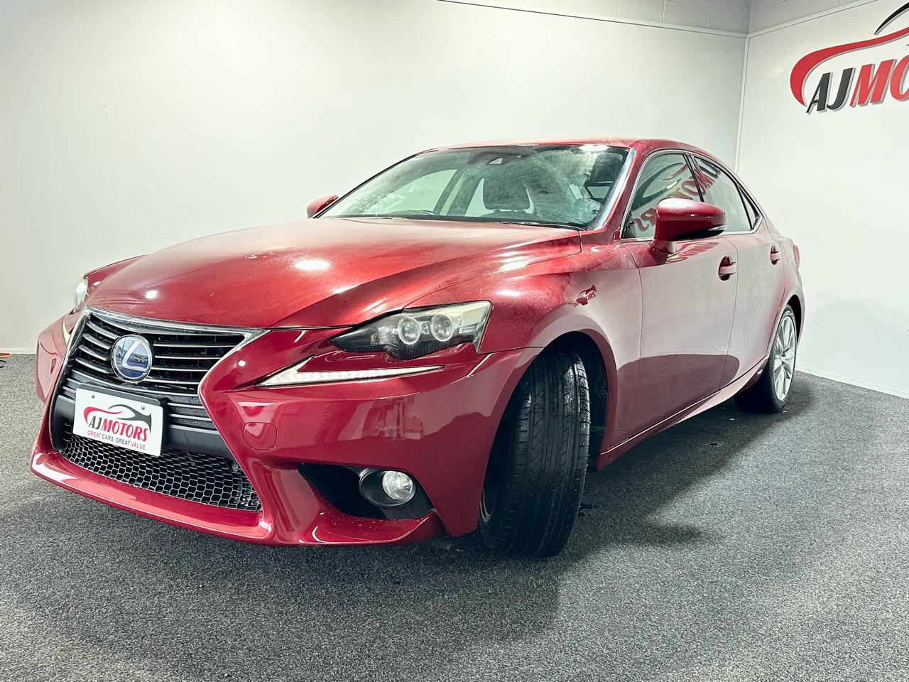 2013 Lexus IS300h