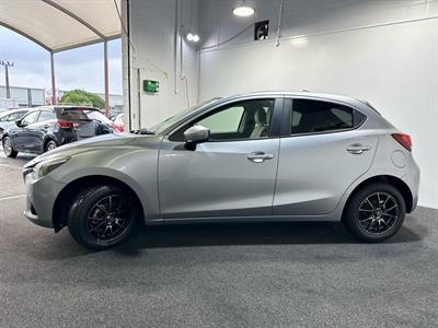 2015 Mazda Demio - Thumbnail