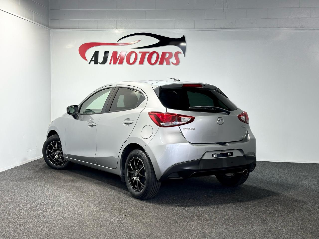 2015 Mazda Demio