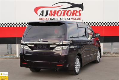 2012 Toyota Vellfire - Thumbnail