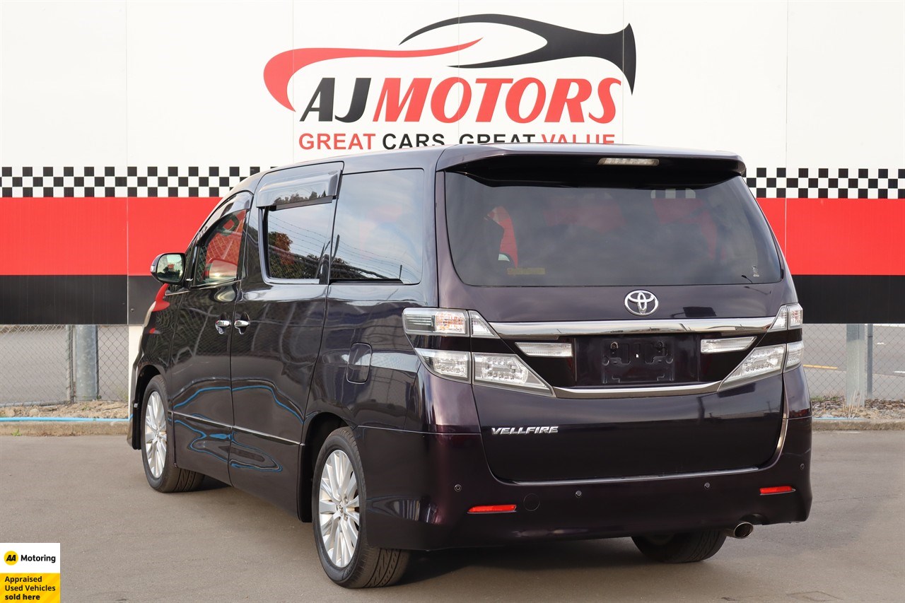2012 Toyota Vellfire