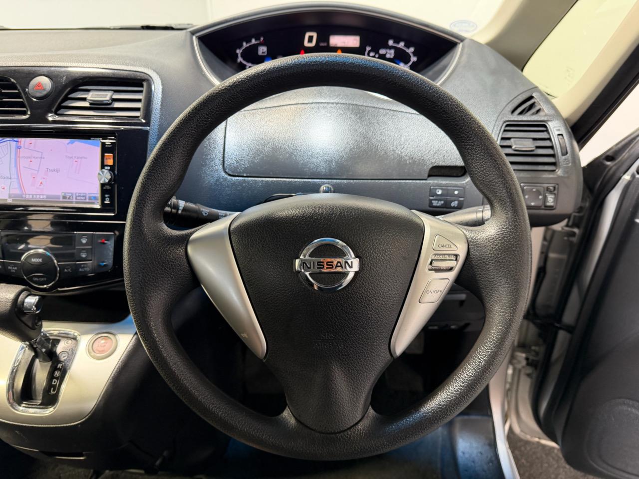 2015 Nissan Serena