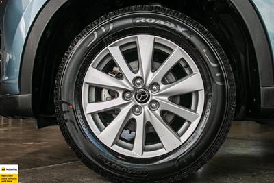 2015 Mazda CX-5 - Thumbnail