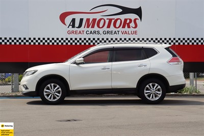 2015 Nissan X-Trail - Thumbnail