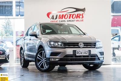 2017 Volkswagen Tiguan - Thumbnail