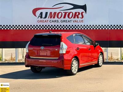 2013 Toyota Prius - Thumbnail