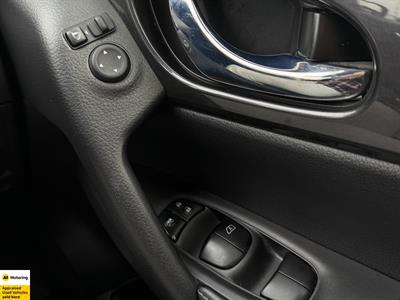 2021 Nissan X-Trail - Thumbnail