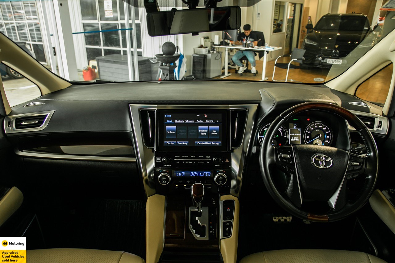 2017 Toyota Vellfire