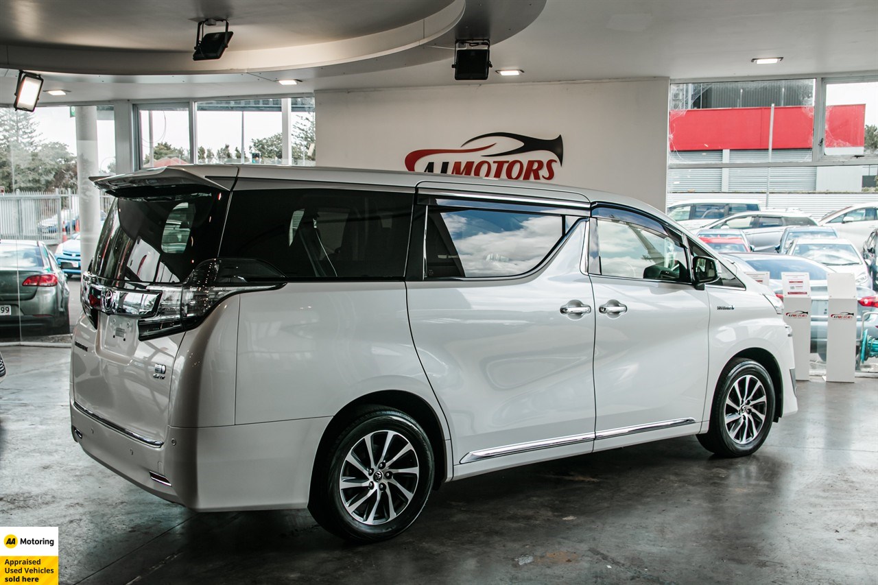 2017 Toyota Vellfire