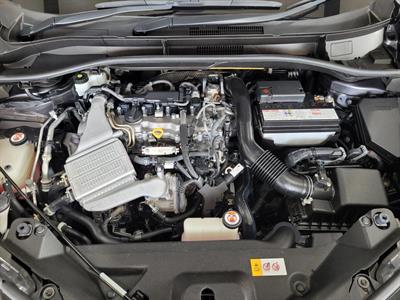 2020 Toyota C-HR - Thumbnail