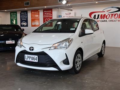 2018 Toyota Yaris - Thumbnail